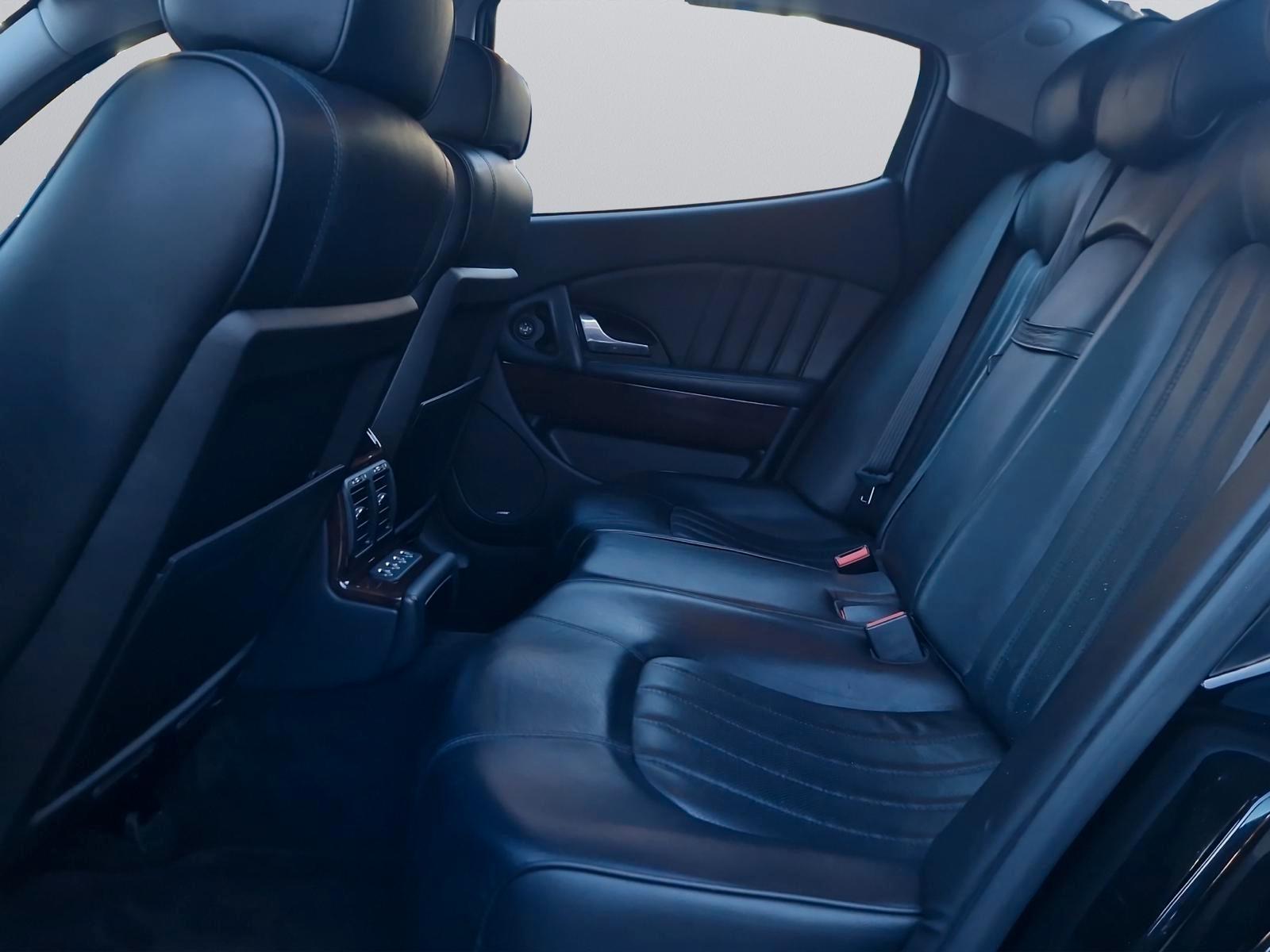 Maserati Quattroporte 4.2 V8 400 ch • BVA • Cuir • Toit ouvrant
