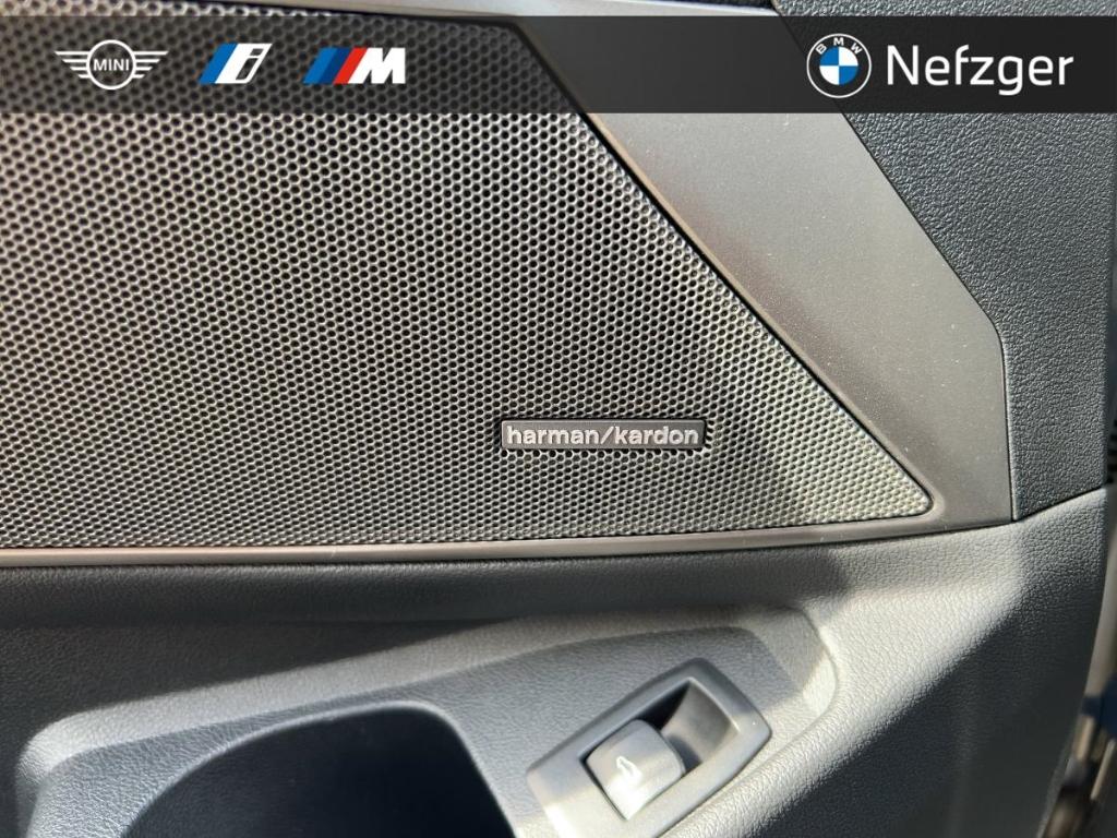 BMW M340i xDrive Touring Panorama Standheizung LED
