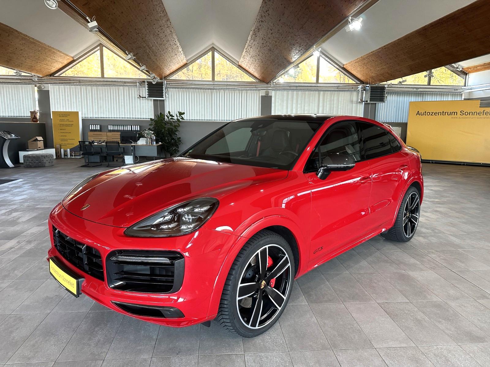 Porsche Cayenne Coupe GTS Chrono Pano Carbon HUD 22″
