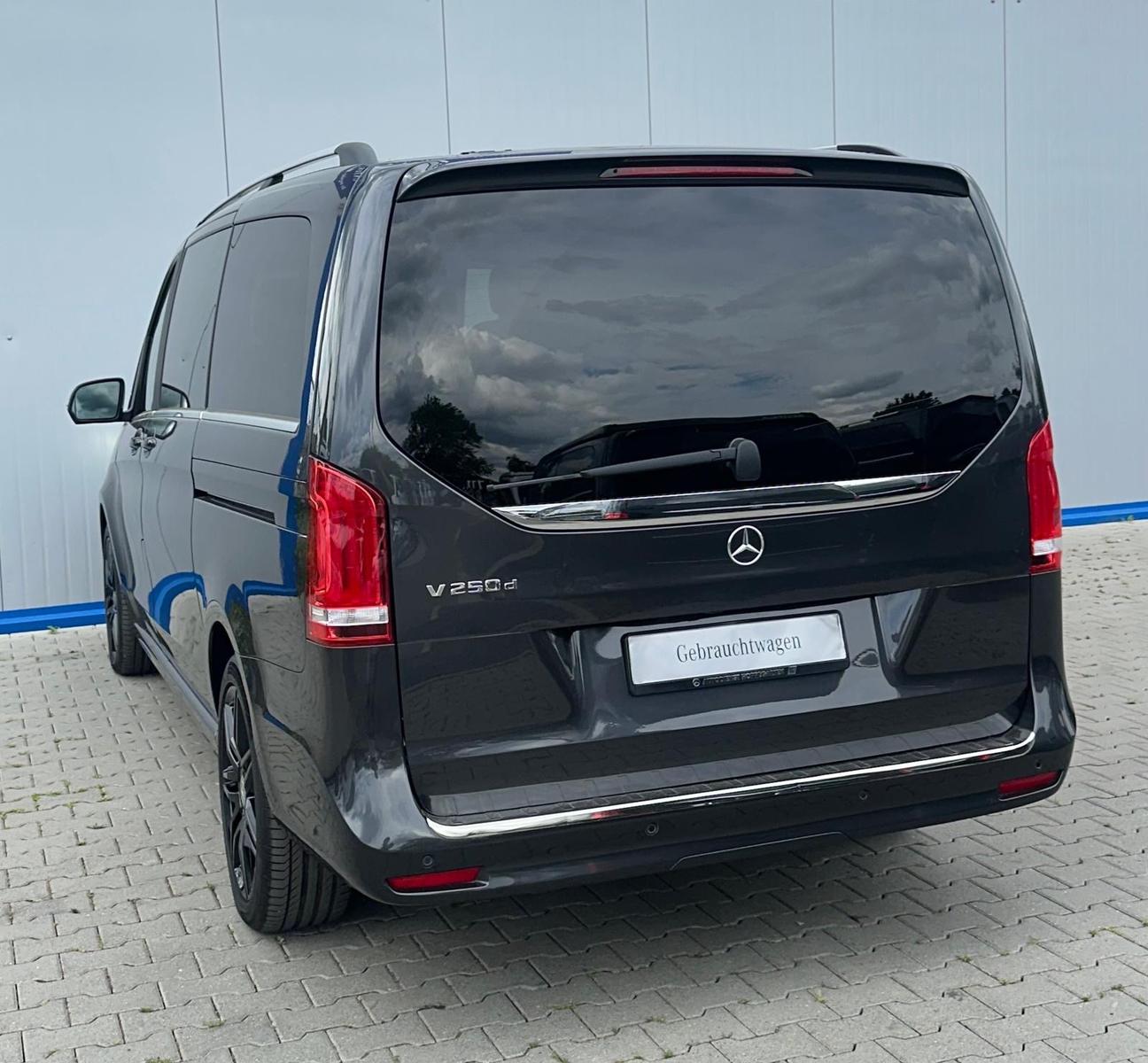 Mercedes-Benz V250 LANG AVANTG AMG-LINE PANO 7SITZ EL.TÜR 360°