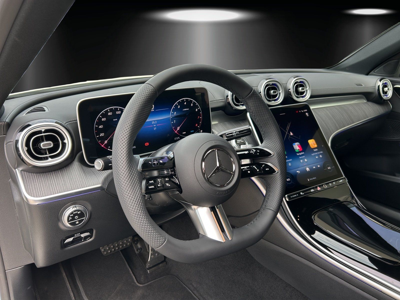 Fahrzeugabbildung Mercedes-Benz C 200 T AMG Memory AHK Kamera DIGITAL LIGHT