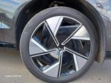 Volvo EX90 Ultra Performance°Twin Motor°BOSE Sound°360 - Volvo EX90: Panoramadach
