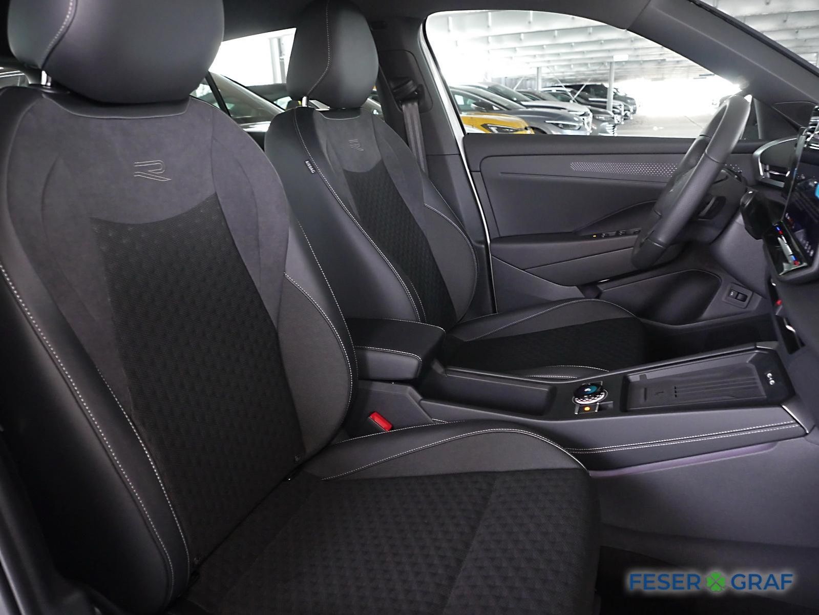 Volkswagen T-Roc - Bild 5