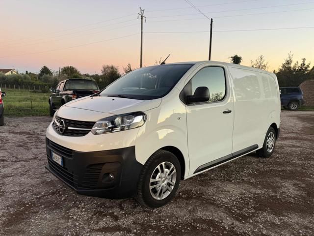 Opel Vivaro - 1