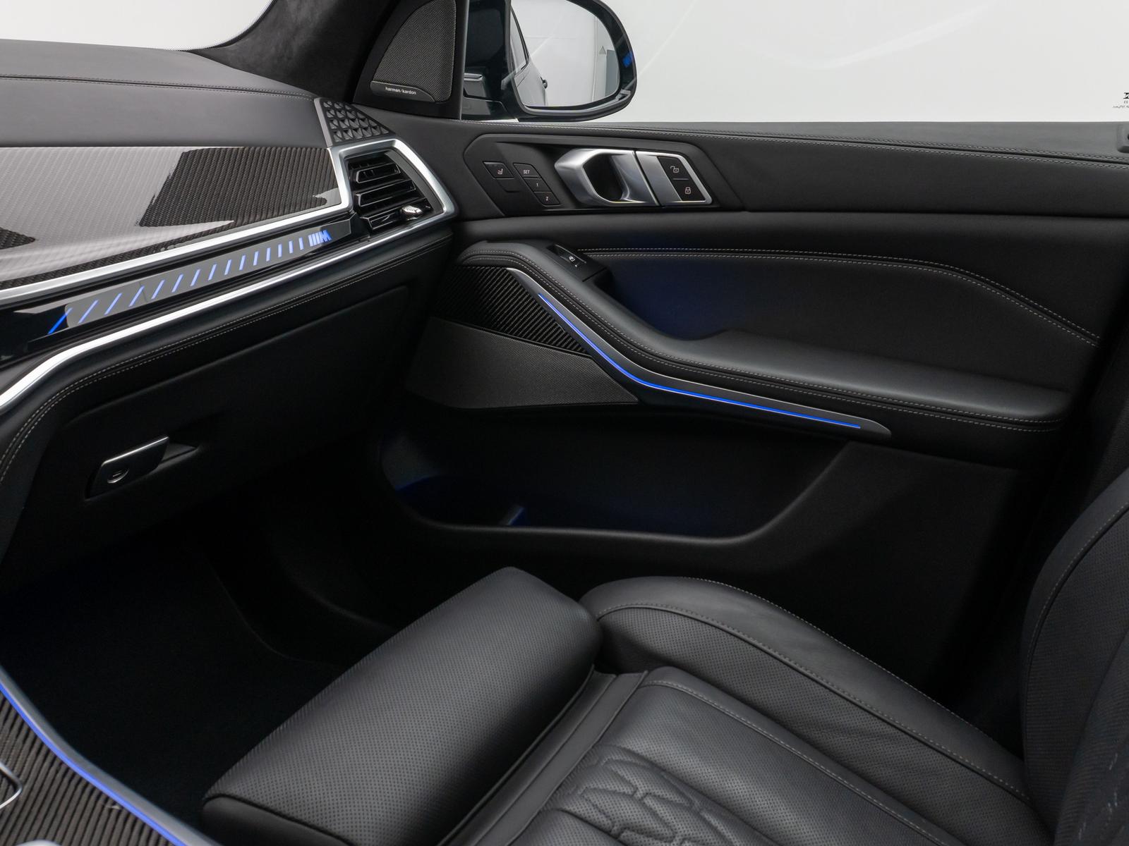 BMW X5 M60i 360° HUD H/K SoftCl Panorama Sky Lounge 