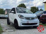 Smart fortwo coupe Panorama Navi Klimaautom Kom-paket  - Smart: Weiß