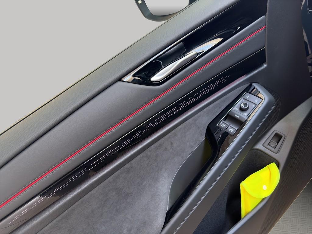 Volkswagen ID.7 GTX Tourer 4MOTION 250 kW (340 PS) 86kWh