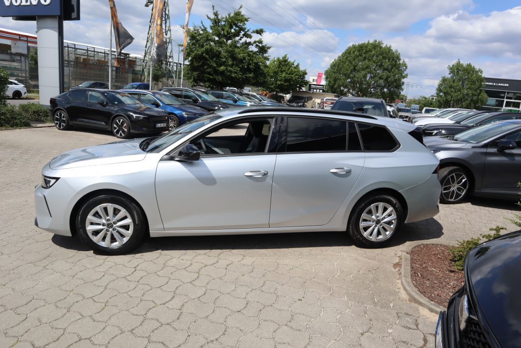 Opel Astra Sports Tourer 1.2 Turbo Automatik Edition imagem 3