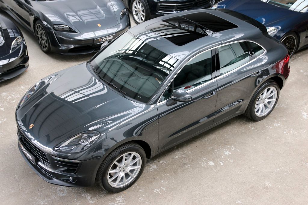 Image of Porsche Macan