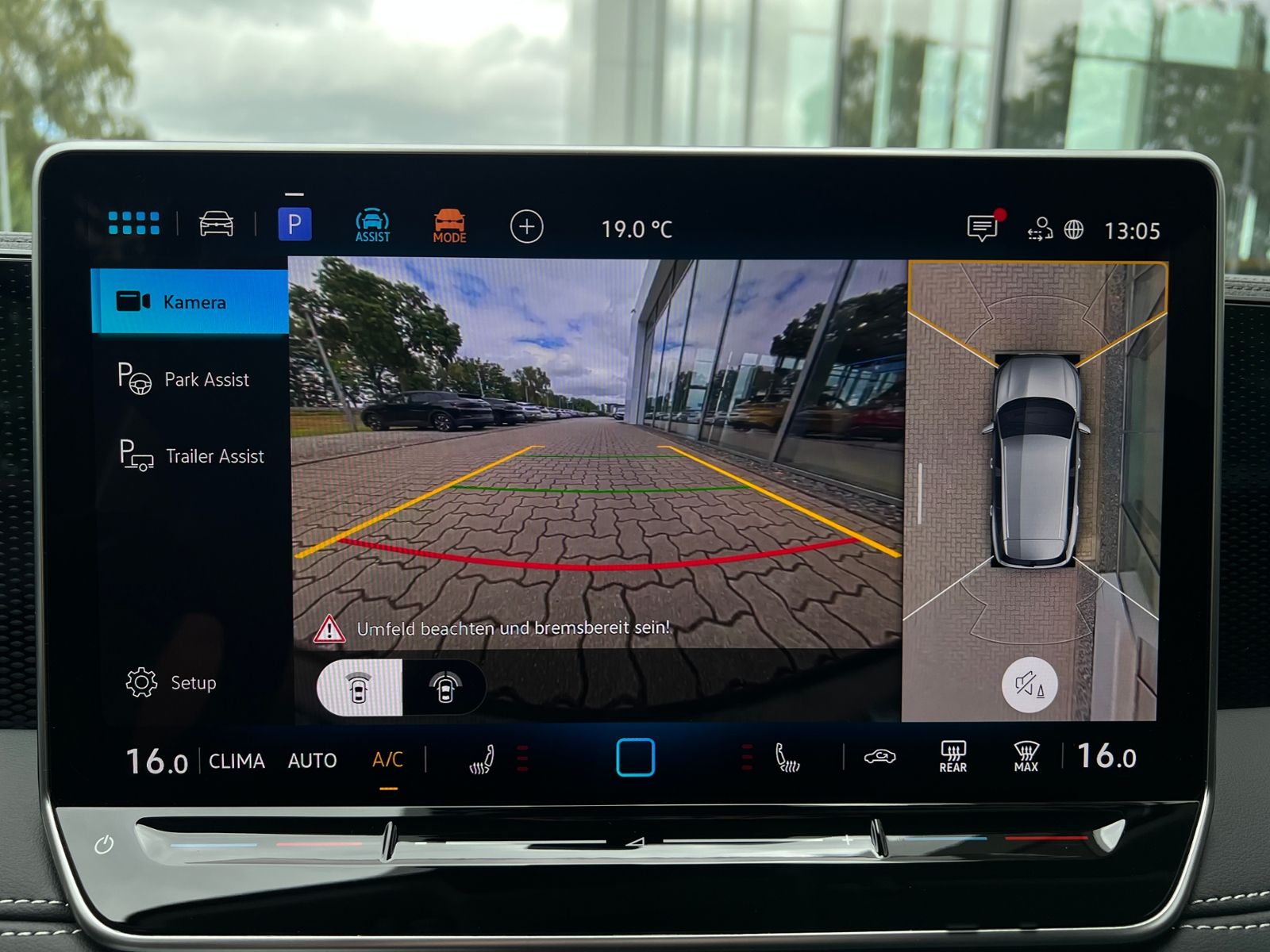 Fahrzeugabbildung Volkswagen Tiguan  ENERGY 1.5 eTSI DSG *AHK, AreaView, Navi