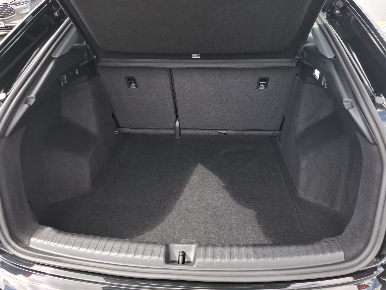 Fahrzeugabbildung Audi Q4 e-tron 40 Sportback S-Line ACC*DCC*KAM.*Optik