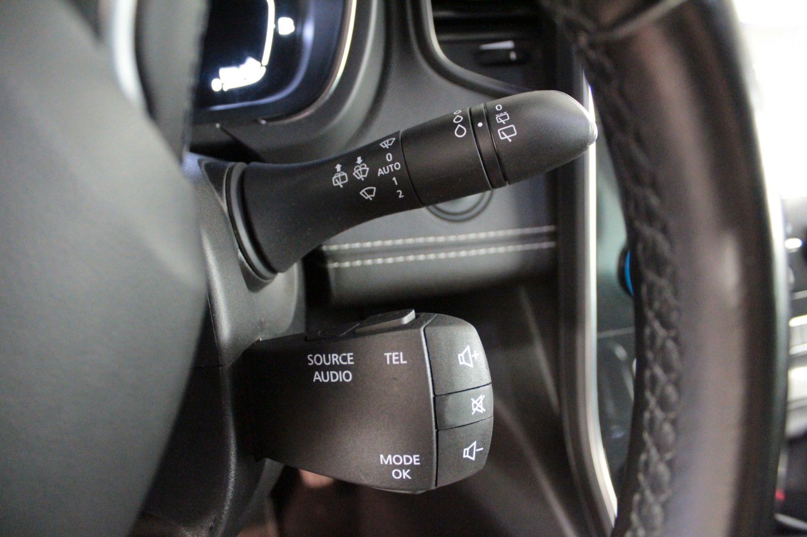 Fahrzeugabbildung Renault Grd Scenic Tce130 Bose Edition*R-Link*Sitzhzg*