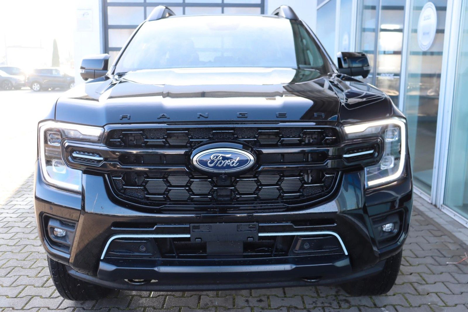 Ford Ranger Stormtrak 2,3l DOKA PHEV AHK imagem 3
