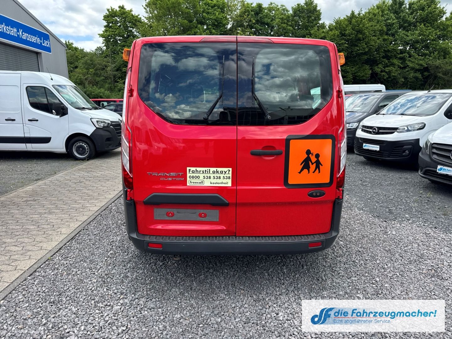 Fahrzeugabbildung Ford Transit Custom Kombi 300 L1 2.2 TDCi *8409