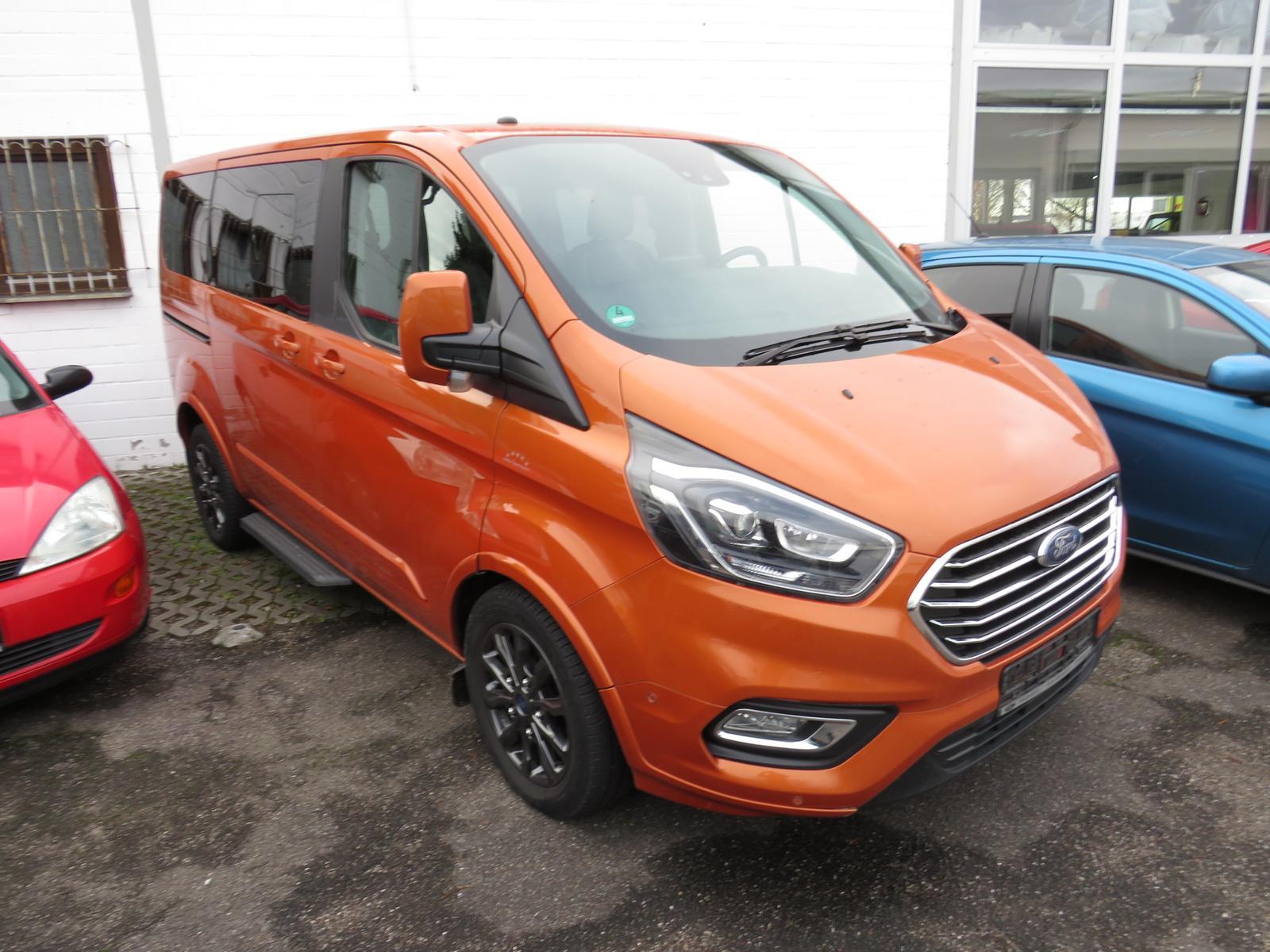 Ford Tourneo Custom 320 L1 Titanium X  Automatik