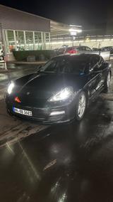 Porsche Panamera 4S S - Porsche Panamera Gebrauchtwagen in Hamburg