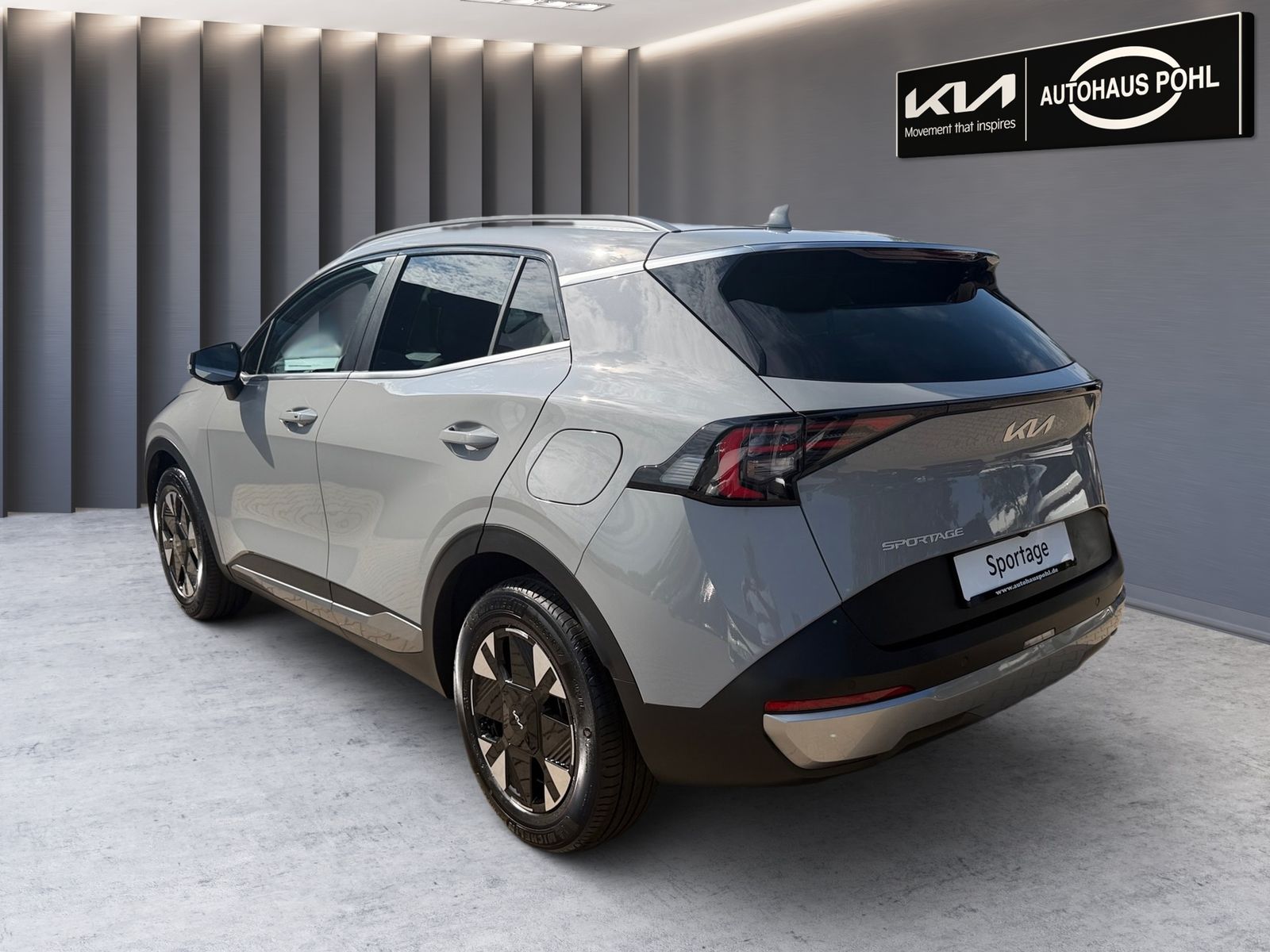 Fahrzeugabbildung Kia SPORTAGE 1.6T 2WD DCT Vision KOM Facelift