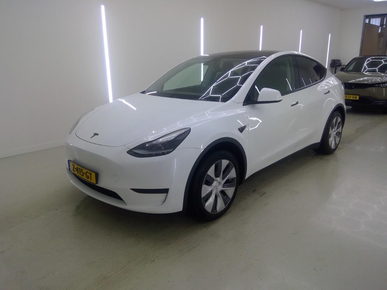 Tesla Model Y Standard RWD Plus 351pk 94.9% SoH [ TREK