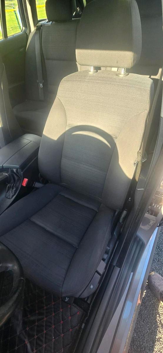 BMW 525 2005 — photo 14