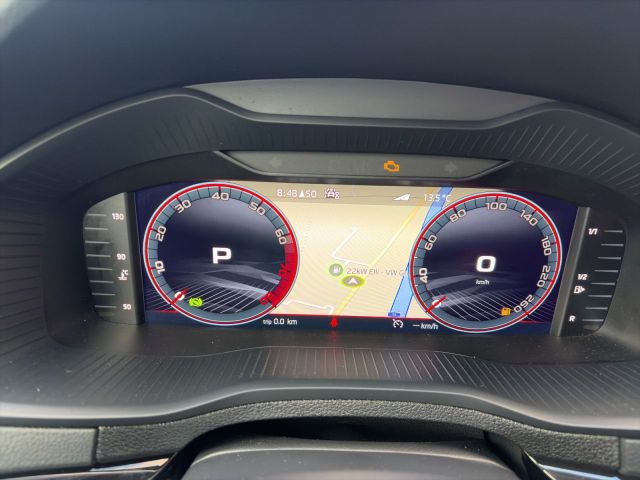 Karoq Sportline 1.5 TSI ACT DSG/AHV/PANO/elHK/