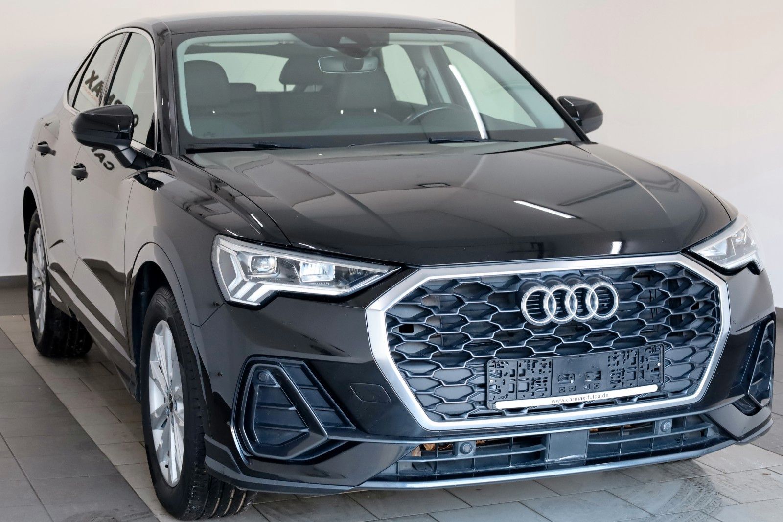 Fahrzeugabbildung Audi Q3 Sportback 35 TDI Leder,Navi,LED,Kamera,ACC