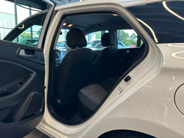 MYAUTOCENTER – Gebraucht- und Jahreswagen mit Werkstattservice in Pfaffenhofen Hyundai i20 *TÜV:828*KLIMA*TEMPO*CARPLAY*PDC*CAM*