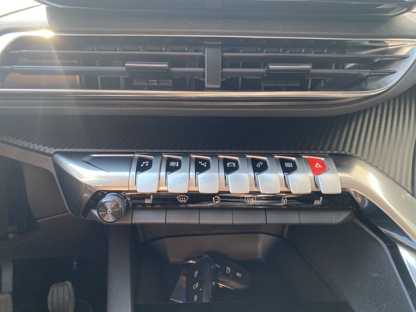 Fahrzeugabbildung Peugeot 3008 Active Pack 1.2 PureTech 130 Digitales Cock