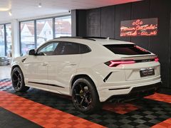 Fahrzeugabbildung Lamborghini Urus (BANG&OLUF/3D-CAM/PANO/MASSAGE/2xTV/STYLE