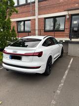 Audi e-tron 55 quattro S line S line - Audi e-tron von privat