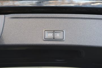 Audi A4 Avant 35 TFSI NAVI+CARPLAY+KEY+LED+17"