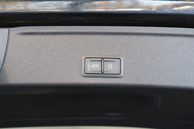 Audi A4 Avant 35 TFSI NAVI+CARPLAY+KEY+LED+17"