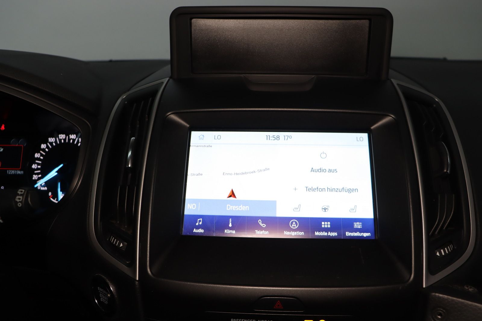 Fahrzeugabbildung Ford S-MAX * Navi * Bi-Xenon * PDC