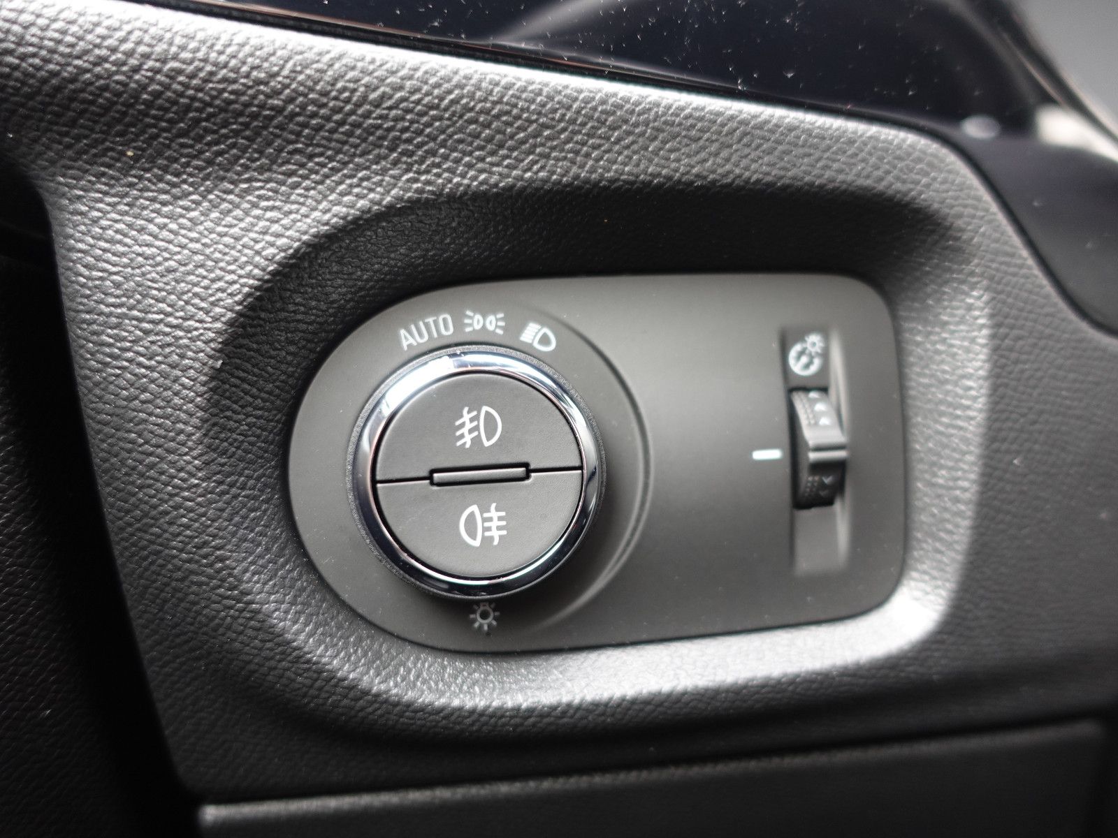 Fahrzeugabbildung Opel Corsa 1.2 Turbo GS Navi,Allwetter,Kamera,PDC,LED