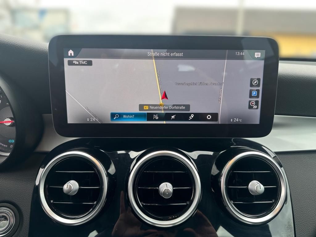Fahrzeugabbildung Mercedes-Benz GLC 300 4M Navi LED SHZ KAM KeyLess RDK LM