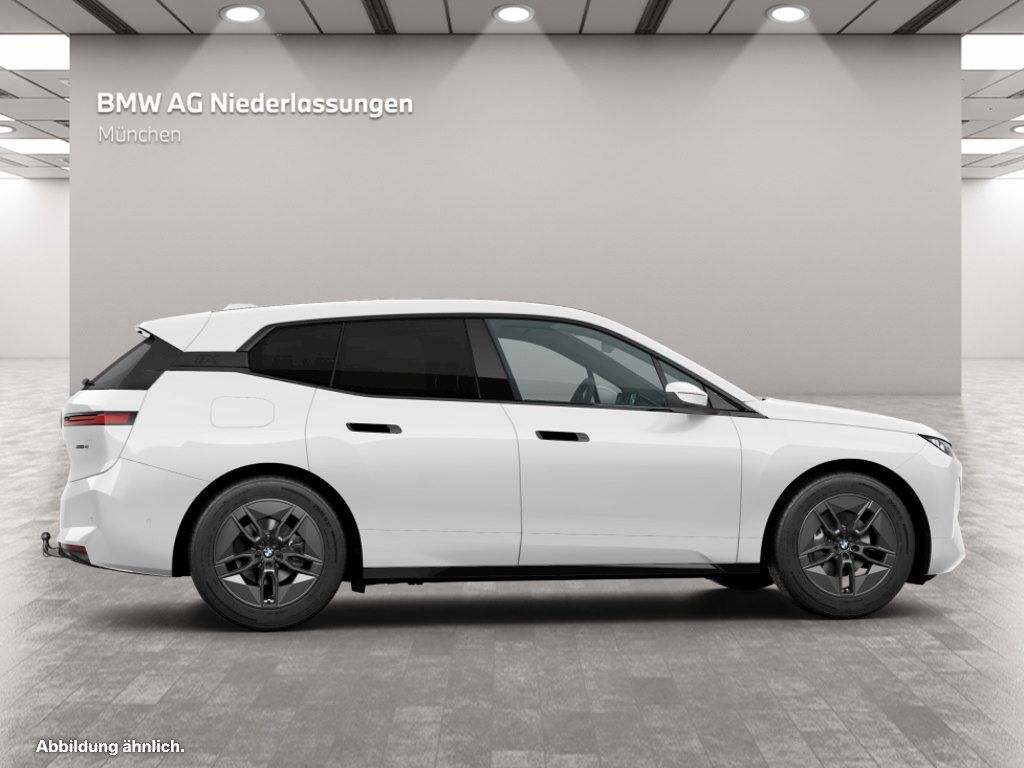 BMW iX - Bild 11