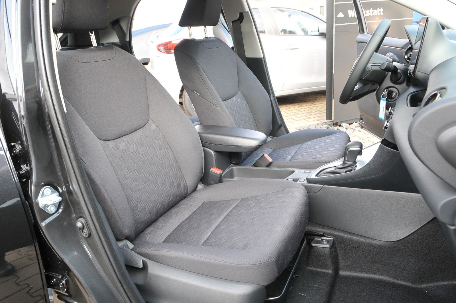 Mazda 2 Hybrid - Bild 29