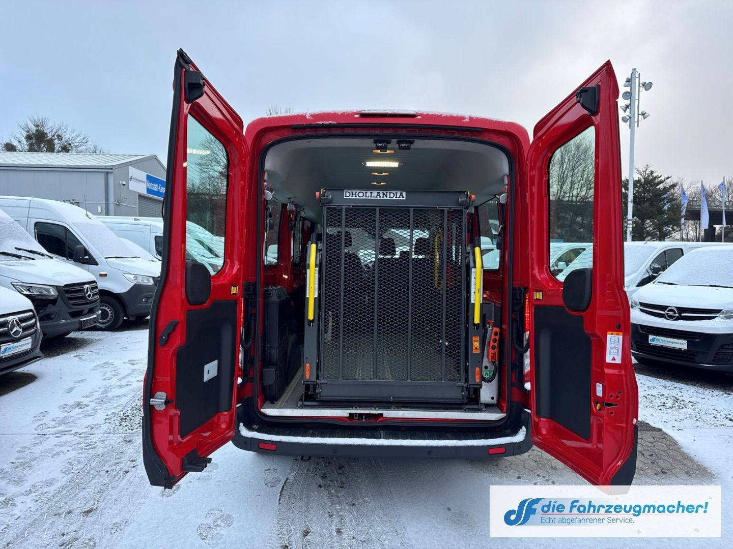 Fahrzeugabbildung Ford Transit Kombi 350 L3 2.2 TDCi DPF *7159 *KLIMA