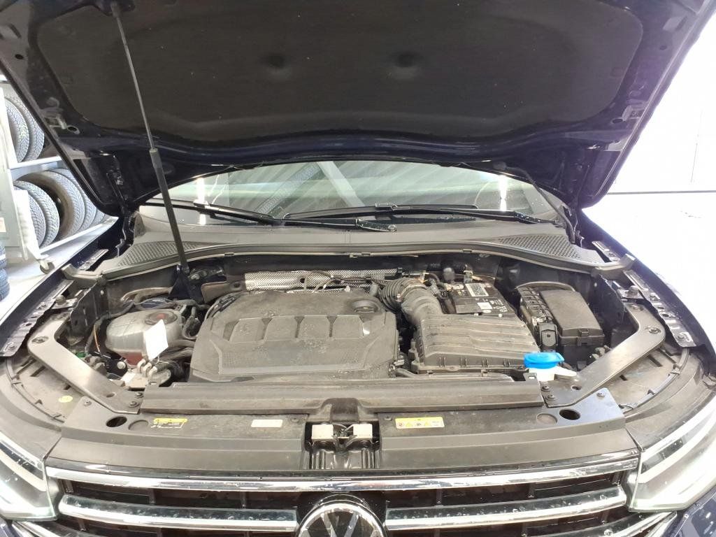 Fahrzeugabbildung Volkswagen Tiguan Allspace Life TDI DSG *AHK*Navi*LED*PDC*