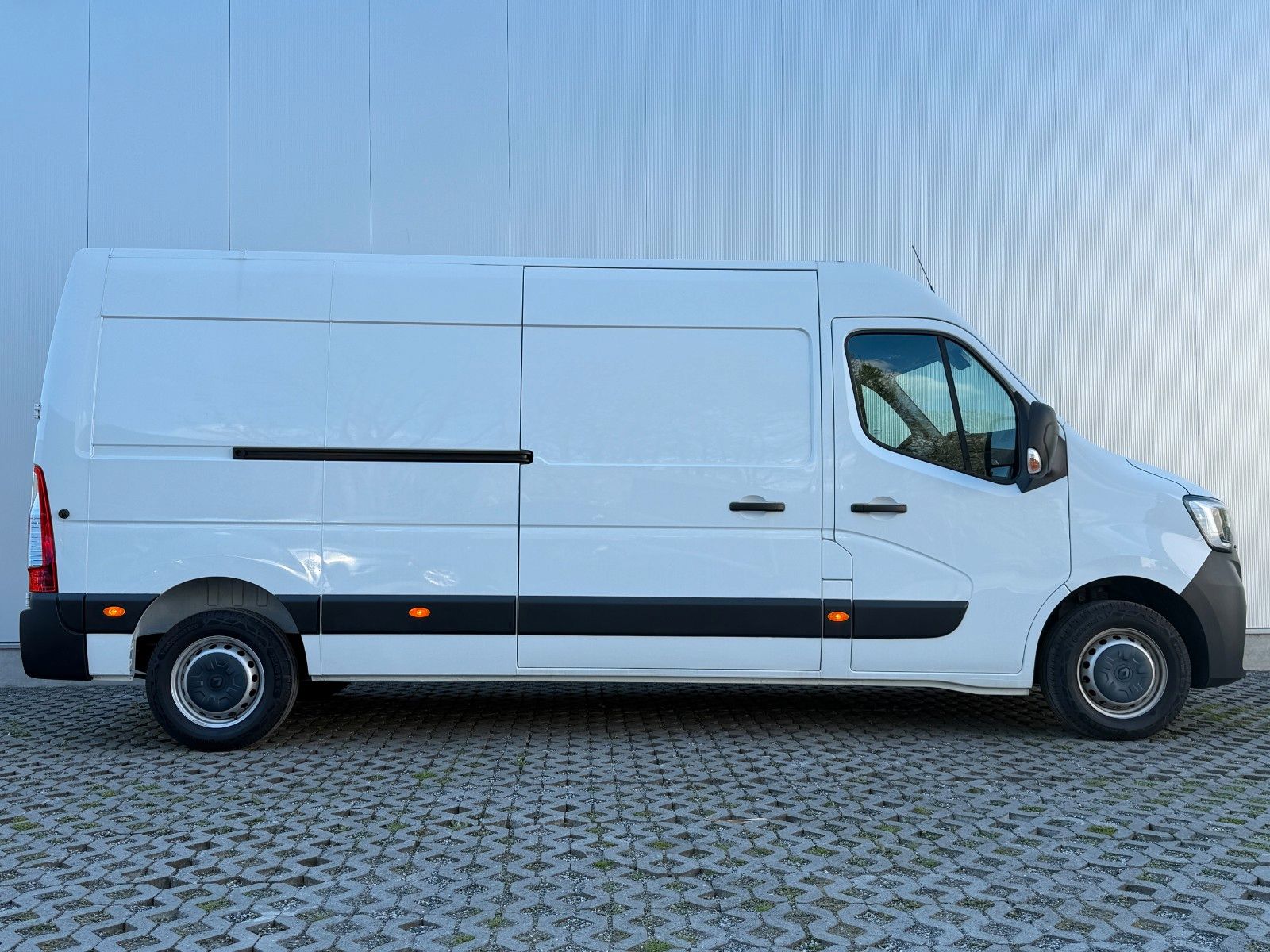 Renault Master DCi L3H2 136HP imagem 3