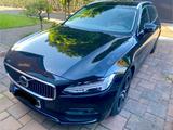 Volvo V90 B4 Momentum Pro Geartronic Momentum Pro - gebrauchte Volvo V90 aus dem Jahr 2020