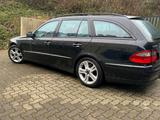 Mercedes-Benz Mercedes W211  E220 Cdi  Automatik Avantga... - Mercedes-Benz E 220: Cdi W211
