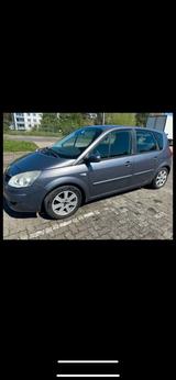 Renault Scenic - Renault Megane: Van