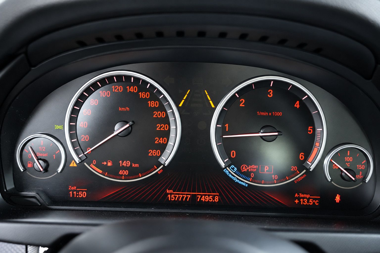 Fahrzeugabbildung BMW X5 xDrive 30d *M-Paket*HUD*Memory*Rückfahrkamera