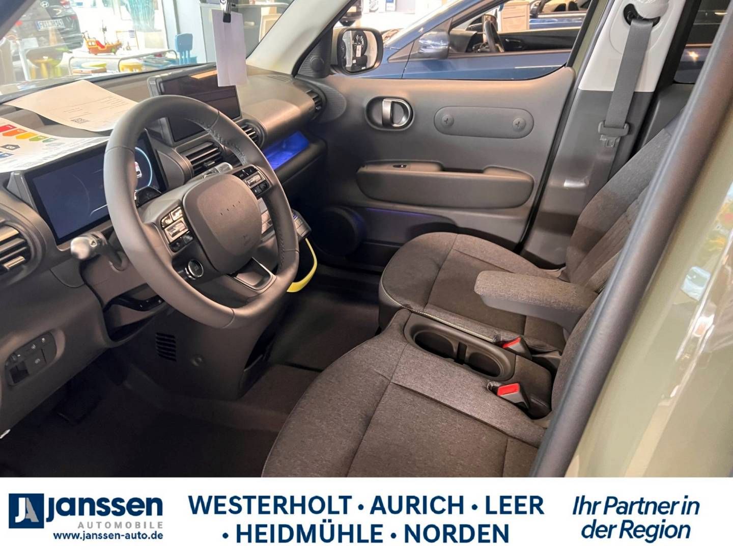 Fahrzeugabbildung Hyundai INSTER Cross EV (MY26) Effizienz-Paket,Assistenz