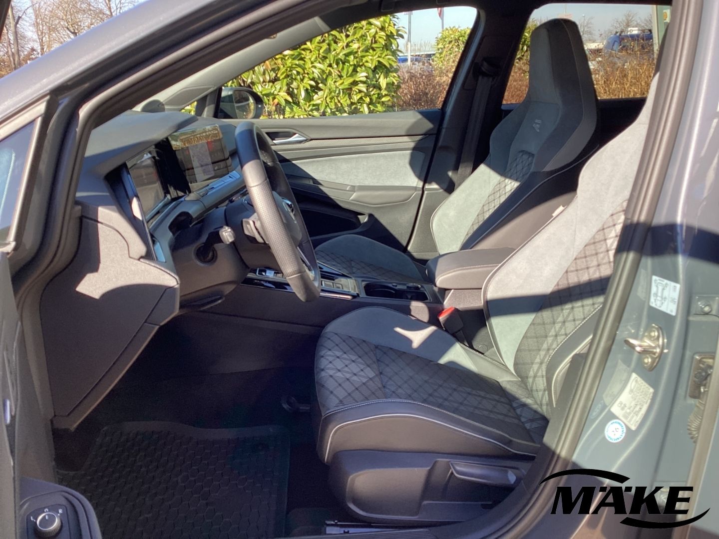 Golf Variant R-Line 2.0 TSI DSG ACC LED AHZV NAV