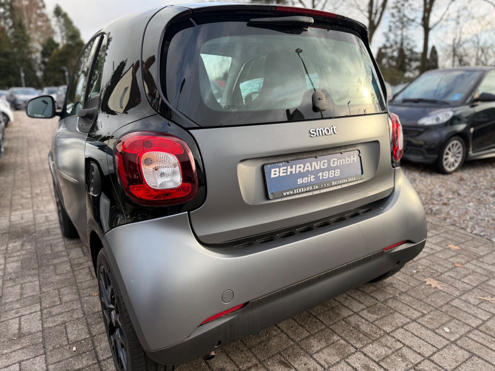 Daumennagel 25 - Smart ForTwo*PASSION*90PS*SITZHEIZUNG*1.HAND*AUTOMATIK