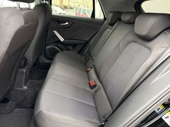 Fahrzeugabbildung Audi Q2 35 TFSI advanced LED Kamera Parkass.