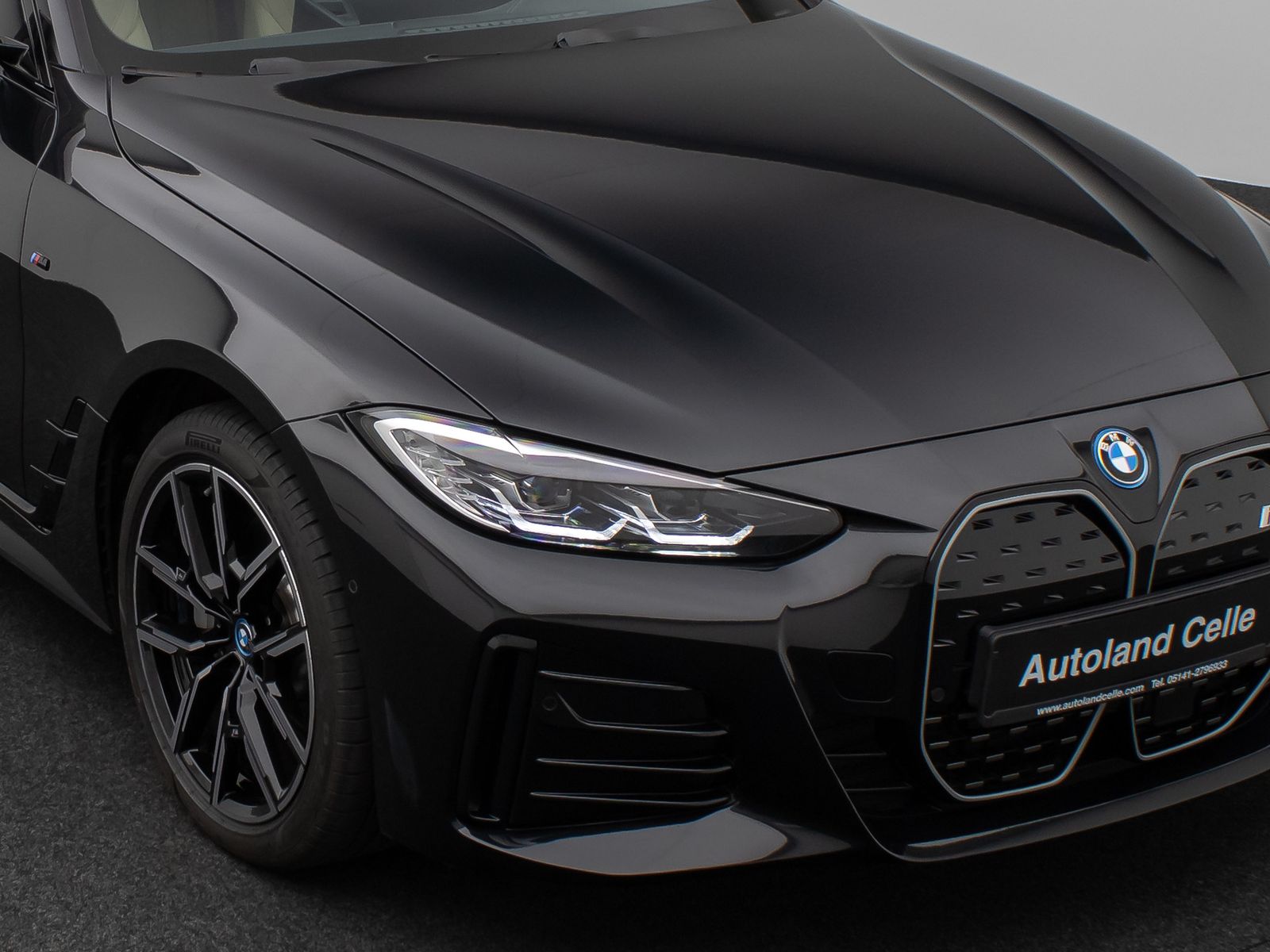 Fahrzeugabbildung BMW i4 eD40 Gran Coupè M Sport Kamera DAB H/K 19Zoll