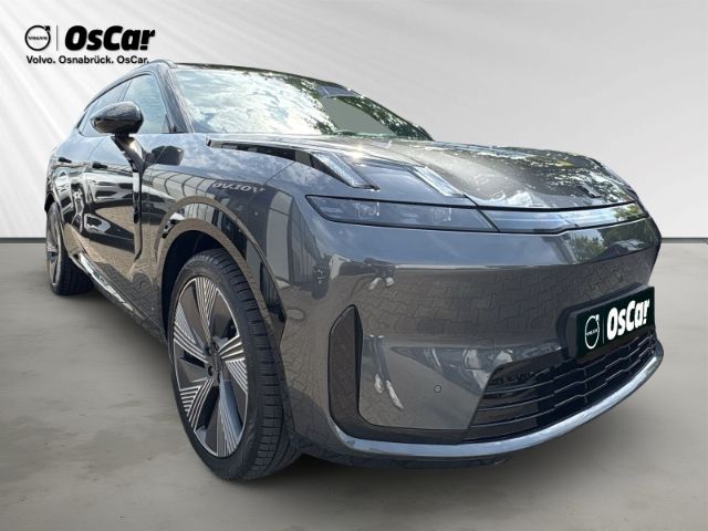 Lynk & Co 08