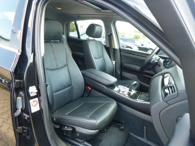 Fahrzeugabbildung BMW X4 xDrive 20 d xLine >AUT/Headup/XEN/Leder/Navi<